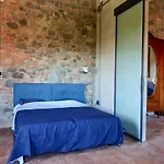 Tuscan Retreat With Private Pool & Views קיאני