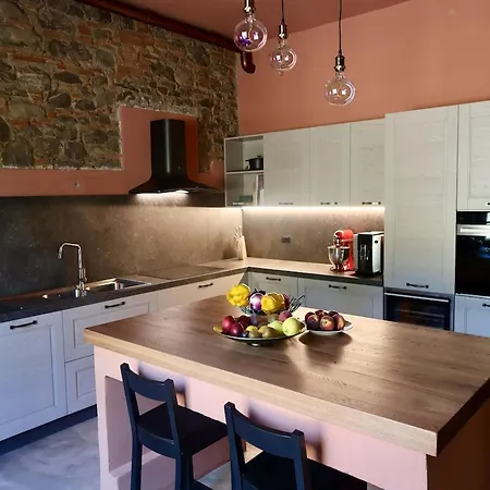 Casa vacanze Tuscan Retreat With Private Pool & Views Chianni