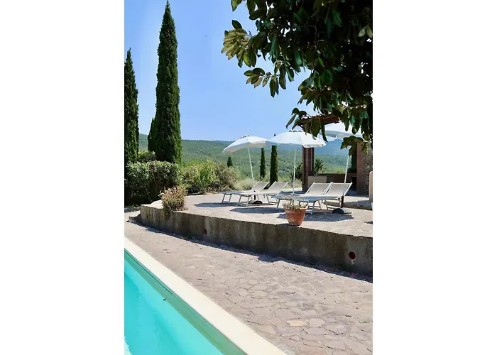 Casa vacanze Tuscan Retreat With Private Pool & Views *